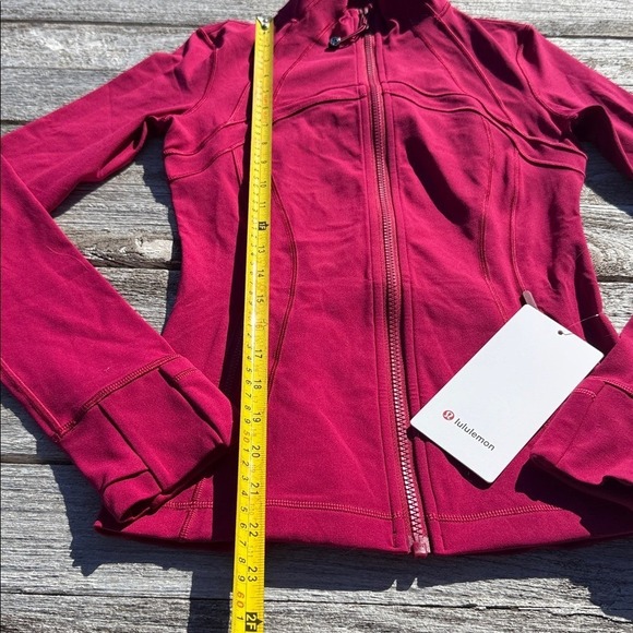 Lululemon Define Jacket Nulu Berry Rumble size 4 NWT pink - Picture 4 of 8